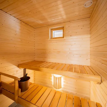 & By Paradise - Uusi Korkeatasoinen Hiekkasaerkaet